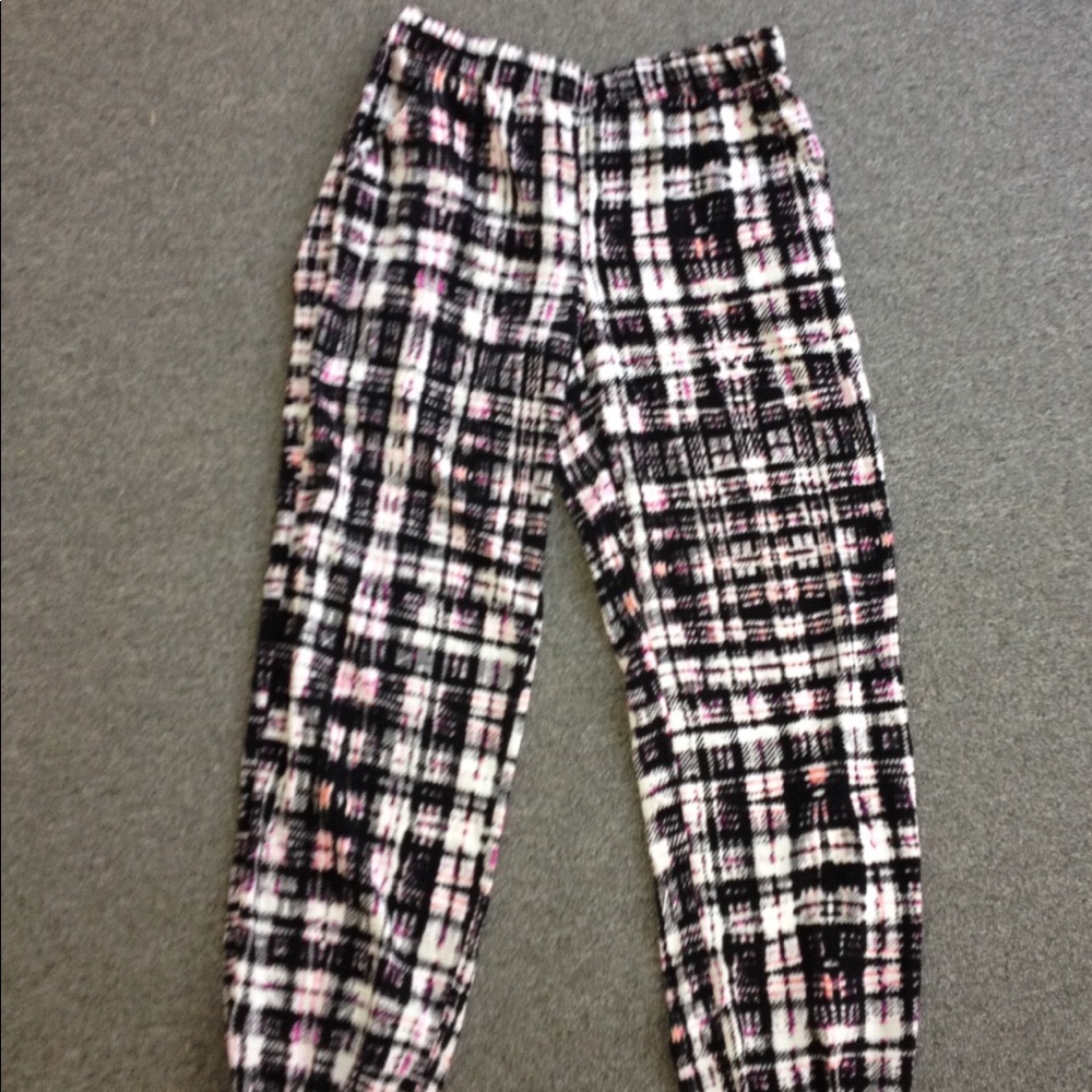 Plaid white black and pink pants